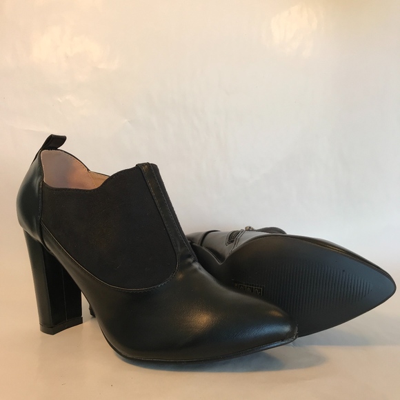 Black Faux Suede Leather Ankle Boot, sz 10 - Picture 4 of 5